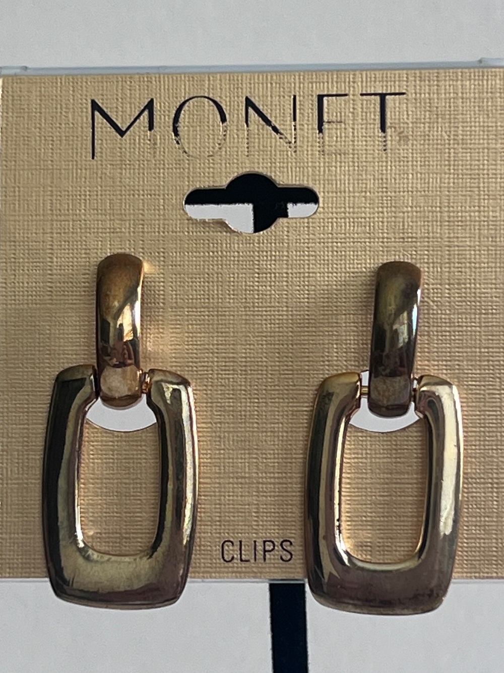 Vintage MONET Signed Gold-Tone Link Door Knocker Clip-On Earrings Original Card